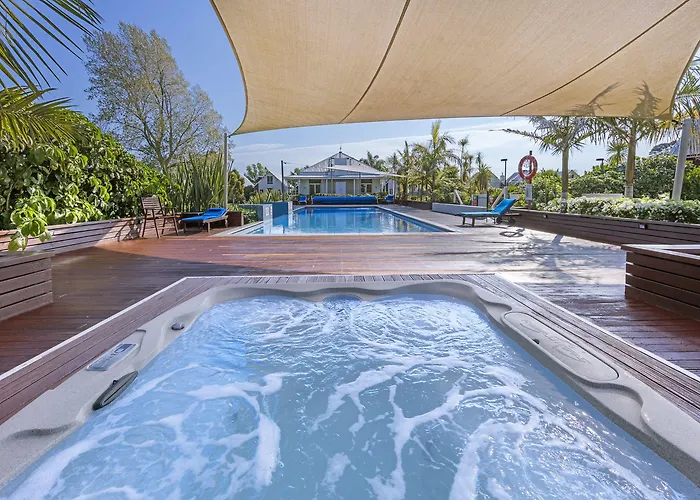 Resort Ramada By Wyndham Marama 4*
